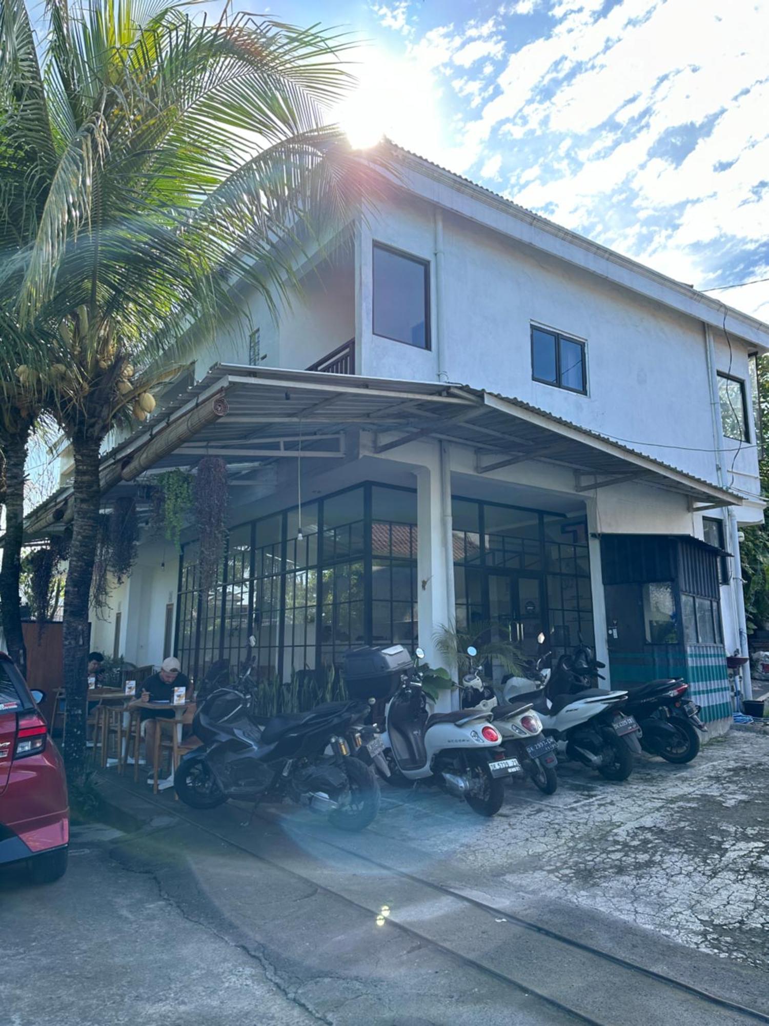 Kenan Cottage Canggu  Exterior photo